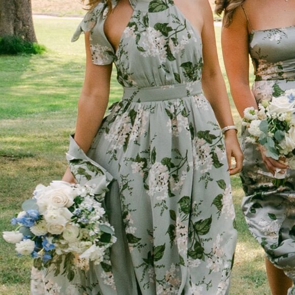 Reformation Andre Dress in Tea Garden - Picture 6 of 9